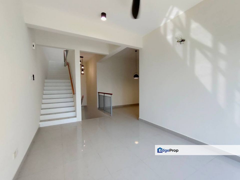 WTS Duplex Townhouse Crescent Park TownVilla,Bangi, Selangor, Bangi