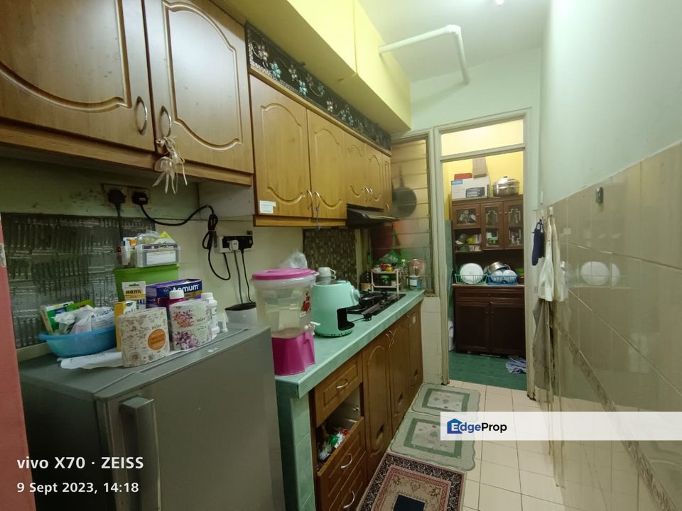 Freehold Red Ruby 2 Tmn Universiti Indah Serdang, Selangor, Seri Kembangan