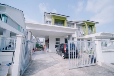 2 Storey Semi D Cluster Type A Bayu Suria Bandar Puncak Alam 30 x55