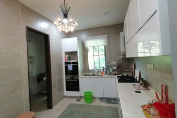 Charming Essex, Setia Eco Templer