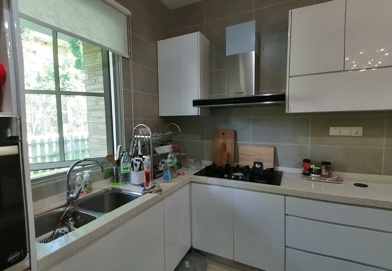 Charming Essex, Setia Eco Templer