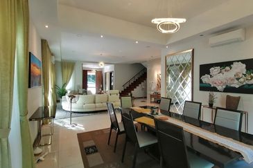 Charming Essex, Setia Eco Templer