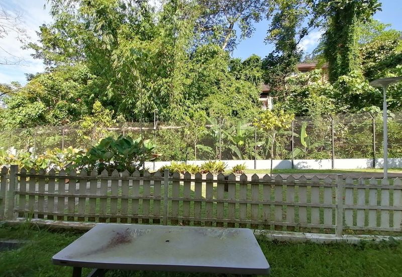 Charming Essex, Setia Eco Templer