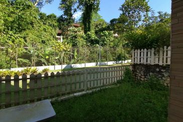 Charming Essex, Setia Eco Templer