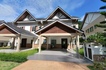 Charming Essex, Setia Eco Templer