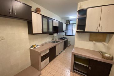 Bayu Tasik Condominium