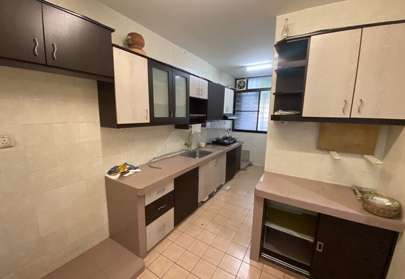 Bayu Tasik Condominium