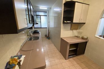 Bayu Tasik Condominium