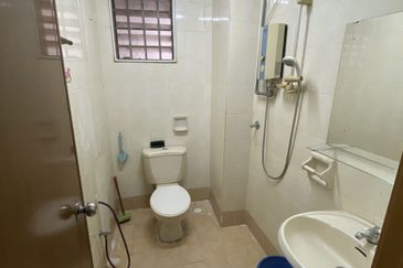 Bayu Tasik Condominium