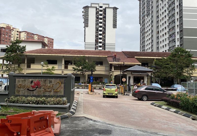 Bayu Tasik Condominium