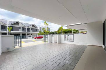 Lagenda Gardens Bukit Jelutong