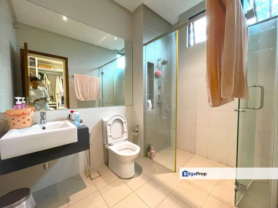 3 Storey Courtyard Villa Sunway Montana Taman Melawati, Selangor, Ampang