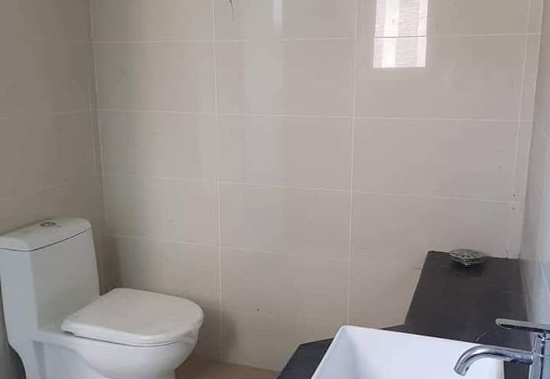 Jalan Kampung Melayu Sungai Buloh 