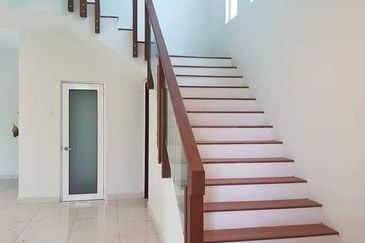 Jalan Kampung Melayu Sungai Buloh 