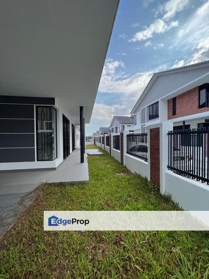 Double Storey End Lot Unit for Sale at Elmina Shah Alam, Selangor, Shah Alam