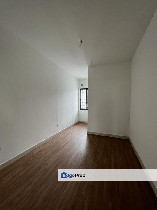 Double Storey End Lot Unit for Sale at Elmina Shah Alam, Selangor, Shah Alam