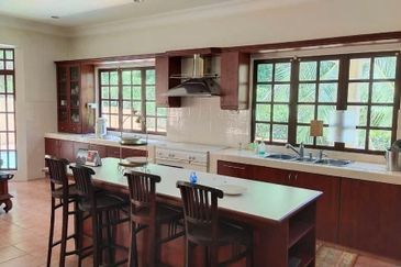 Sungai Buloh Country Resort