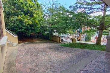 Sungai Buloh Country Resort