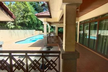 Sungai Buloh Country Resort