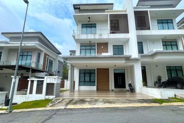 Verge 32 @ Puncak Melawati