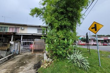 Jalan Tasik Tambahan 1