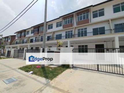 3 Storey , Scientex Kundang Jaya, Rawang Freehold 18x65, Selangor, Rawang