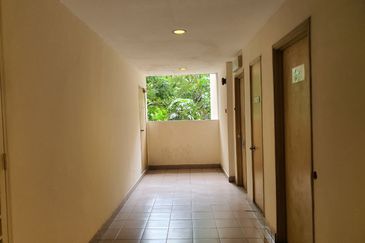 Royal Domain Sri Putramas II