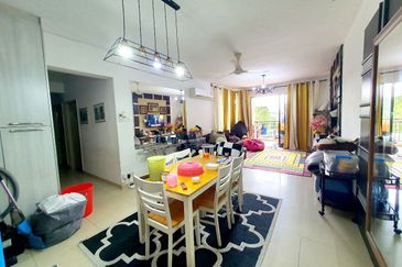 Royal Domain Sri Putramas II