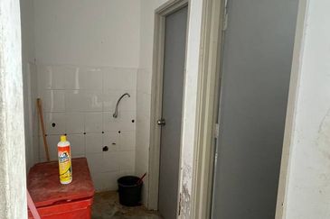 Salak Perdana Business Park