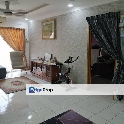 Pangsapuri Sri Astana Sg Tua Selayang with 4 Rooms 960 sqft, Selangor, Selayang