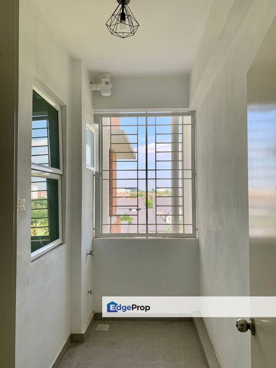 Sg Long Residence Condo Freehold 4 Rooms 1400 sqft Corner Unit, Selangor, Kajang