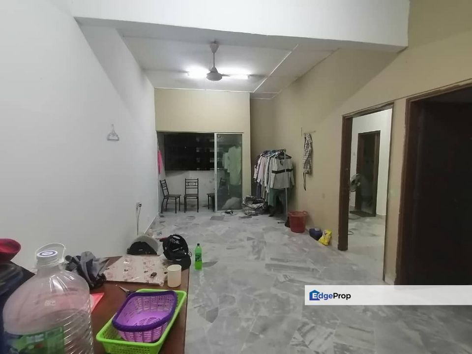Shop Apartment Taman Kosas Level 2 with Long Term Tenant, Selangor, Ampang