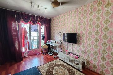 Pantai Indah Apartment (Fasa 2)