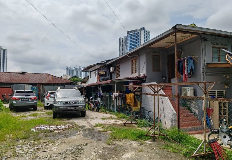 Kampung Datuk Keramat