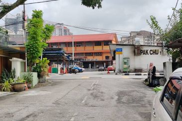 Kampung Datuk Keramat