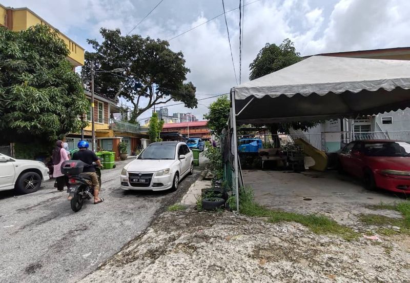 Kampung Datuk Keramat