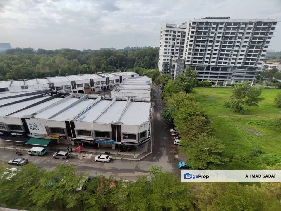Suria Jelutong, Bukit Jelutong, Shah Alam Freehold Corner View Padang, Selangor, Bukit Jelutong