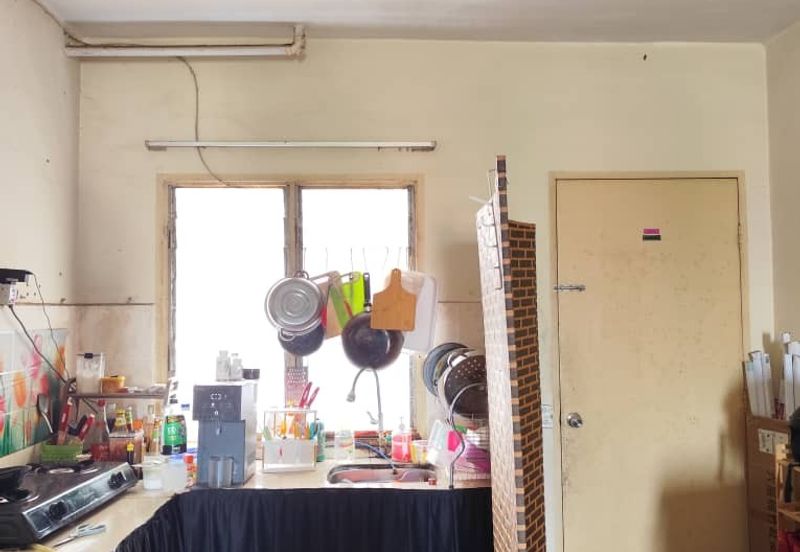 Pangsapuri Seri Saujana