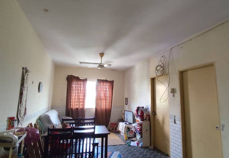 Pangsapuri Seri Saujana