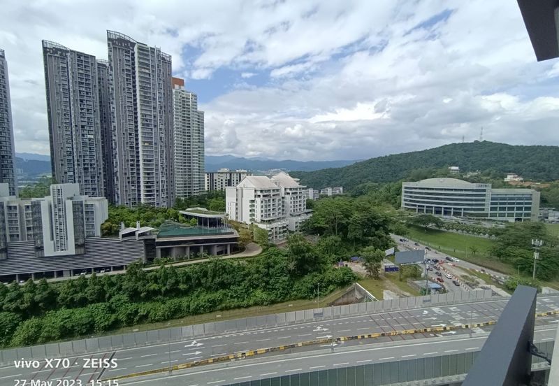 Infiniti 3 Residences