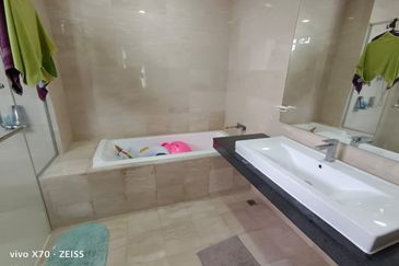 Infiniti 3 Residences