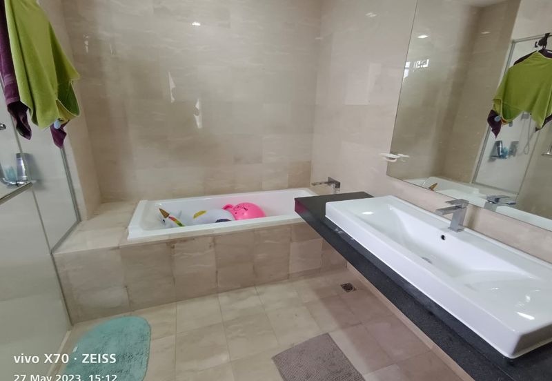 Infiniti 3 Residences