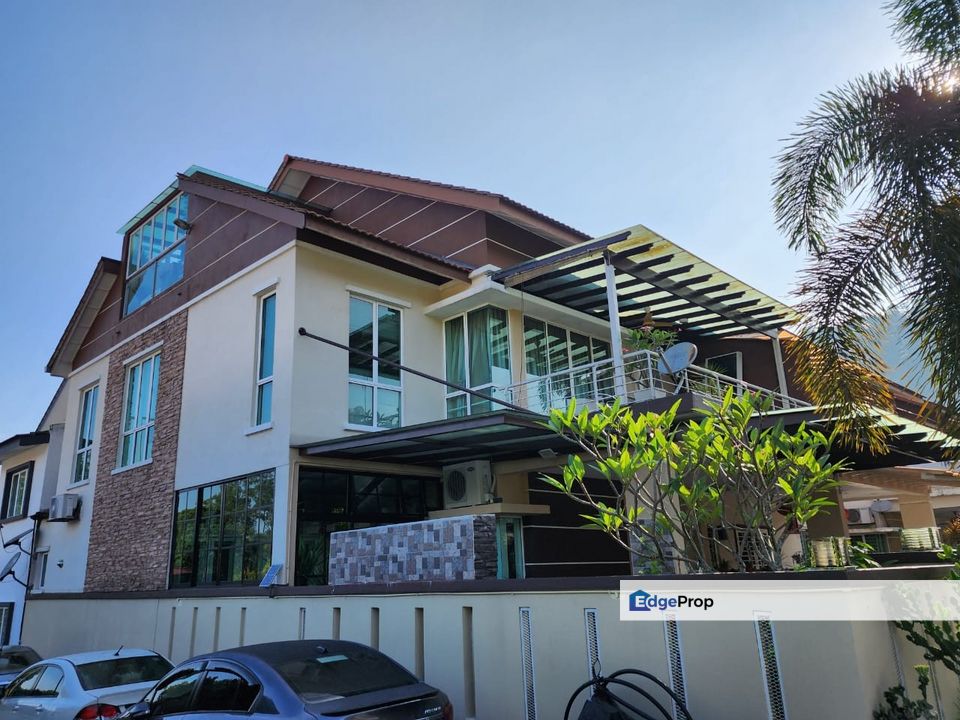 Corner Lot Semi D Cluster  Ampang Saujana  30x60 Gated and Guarded, Selangor, Ampang