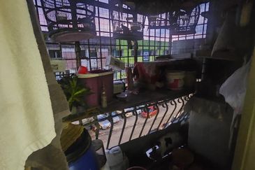 Taman Cahaya, Ampang