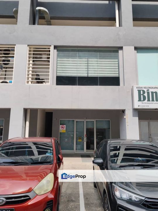 2 Storey Intermediate Shoplot Freehold Savannah Southville Bangi, Selangor, Dengkil