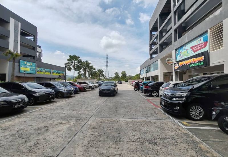 Savanna Lifestyle Retail