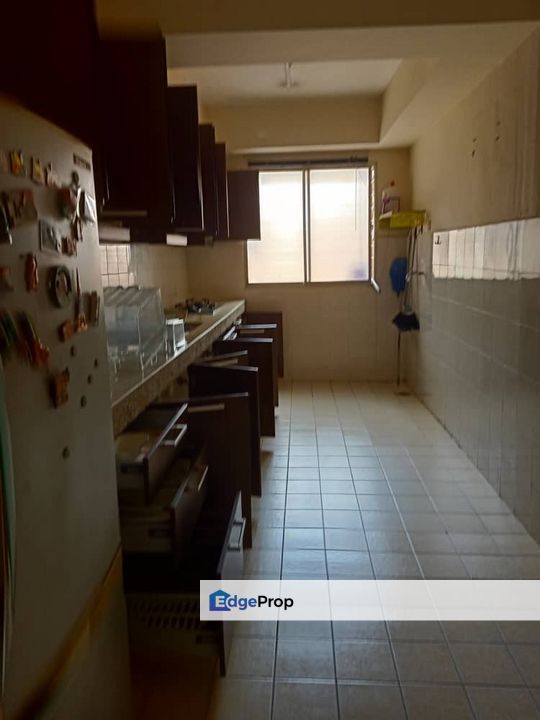 Cengal Condominium, Bdr Sri Permaisuri Block B Facing Swimming Pool Level 2, Kuala Lumpur, Cheras