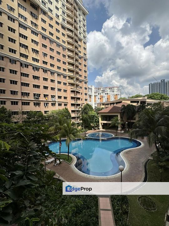 Cengal Condominium, Bdr Sri Permaisuri Block B Facing Swimming Pool Level 2, Kuala Lumpur, Cheras