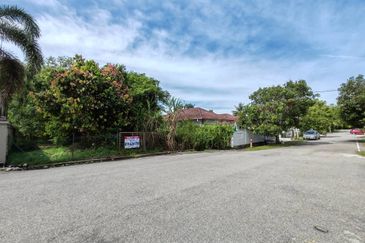 Bungalow Lot Non bumi, Kota Puteri,Batu Arang Seksyen 2 