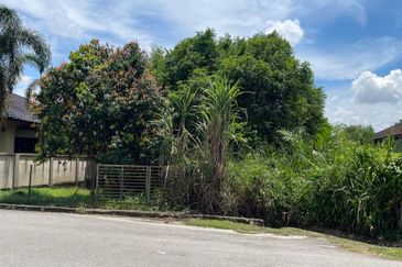 Bungalow Lot Non bumi, Kota Puteri,Batu Arang Seksyen 2 